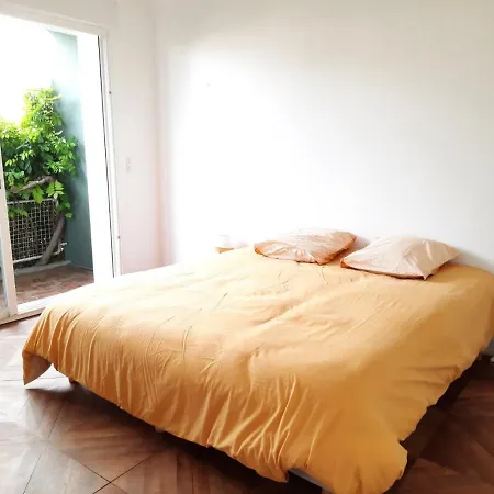 Loue Maison 10 Couchages A Avec Jardin, Proche *